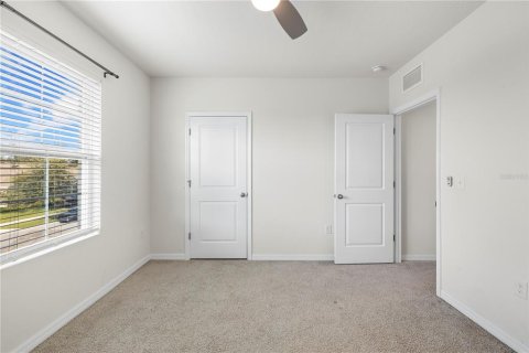 House in Riverview, Florida 5 bedrooms, 248.42 sq.m. № 2294536 - photo 27