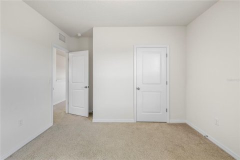 House in Riverview, Florida 5 bedrooms, 248.42 sq.m. № 2294536 - photo 25