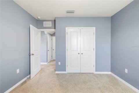 House in Riverview, Florida 5 bedrooms, 248.42 sq.m. № 2294536 - photo 20