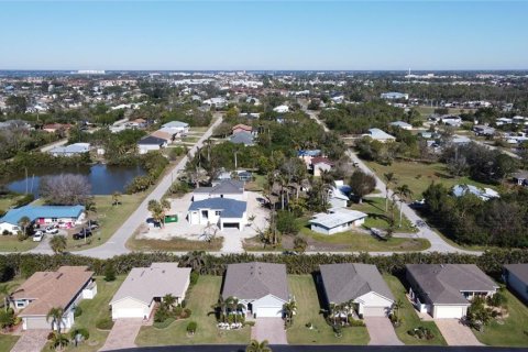 Casa en venta en Punta Gorda, Florida, 4 dormitorios, 168.34 m2 № 1723755 - foto 20