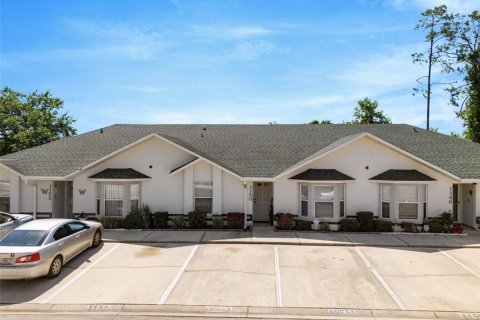 Adosado en venta en Kissimmee, Florida, 3 dormitorios, 106.65 m2 № 1829446 - foto 1