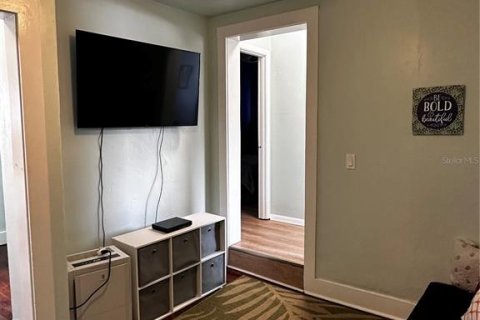 Villa ou maison à vendre à Sarasota, Floride: 4 chambres, 163.14 m2 № 1843884 - photo 17