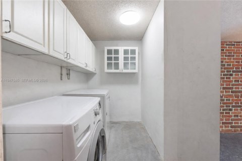 Villa ou maison à vendre à Cooper City, Floride: 3 chambres, 160.81 m2 № 2003883 - photo 20