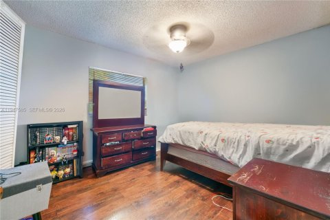 Villa ou maison à vendre à Cooper City, Floride: 3 chambres, 160.81 m2 № 2003883 - photo 15