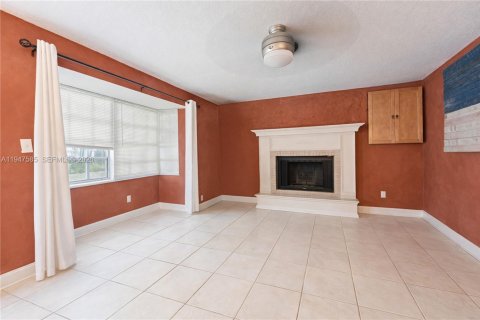 Villa ou maison à vendre à Cooper City, Floride: 3 chambres, 160.81 m2 № 2003883 - photo 19