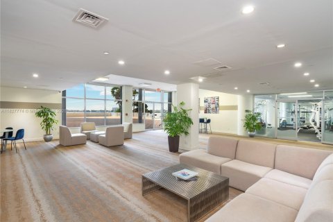 Condo in Bay Harbor Islands, Florida, 1 bedroom  № 1934258 - photo 10