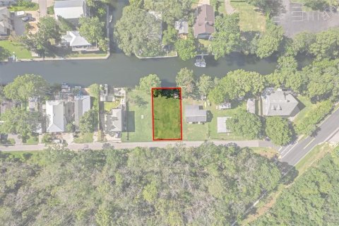 Terreno en venta en Weeki Wachee, Florida № 1886273 - foto 12