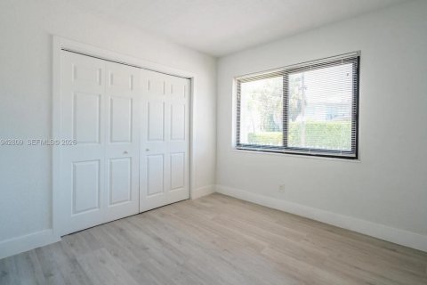 Appartement à louer à Miami Beach, Floride: 2 chambres № 2000152 - photo 2