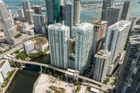 Copropriété à louer à Miami, Floride: 2 chambres, 140.28 m2 № 1788754 - photo 30