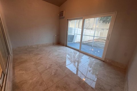 House in Coconut Creek, Florida 3 bedrooms, 174.66 sq.m. № 2192028 - photo 10