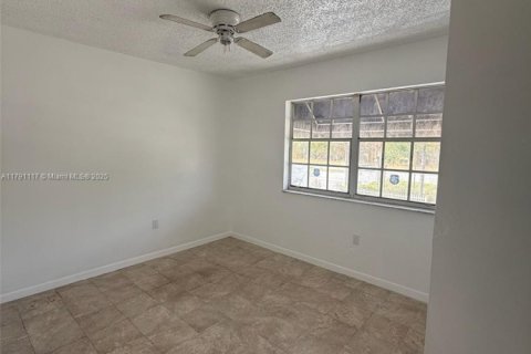 Touwnhouse à louer à Hialeah, Floride: 2 chambres, 94.76 m2 № 1653144 - photo 6