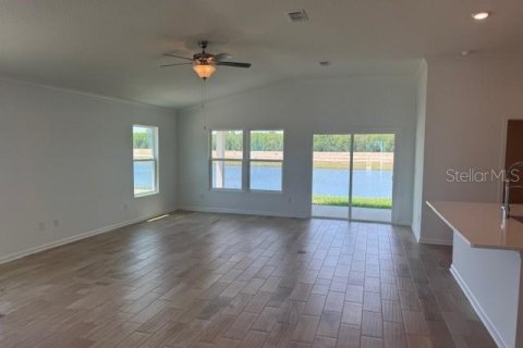 House in Palm Coast, Florida 2 bedrooms, 167.13 sq.m. № 1512618 - photo 8