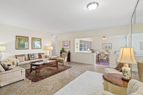 Condominio en venta en Fort Lauderdale, Florida, 2 dormitorios, 120.77 m2 № 2272114 - foto 5