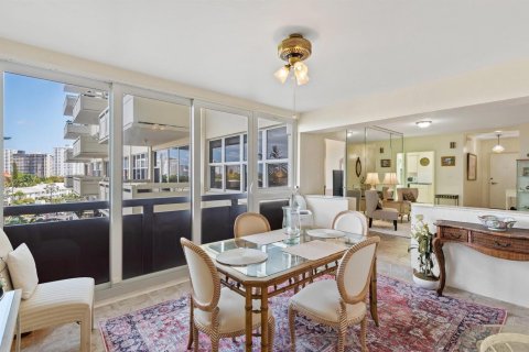 Condominio en venta en Fort Lauderdale, Florida, 2 dormitorios, 120.77 m2 № 2272114 - foto 6