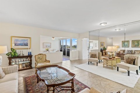 Condominio en venta en Fort Lauderdale, Florida, 2 dormitorios, 120.77 m2 № 2272114 - foto 4