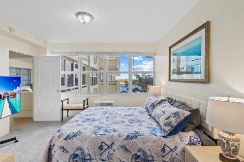 Condominio en venta en Fort Lauderdale, Florida, 2 dormitorios, 120.77 m2 № 2272114 - foto 11