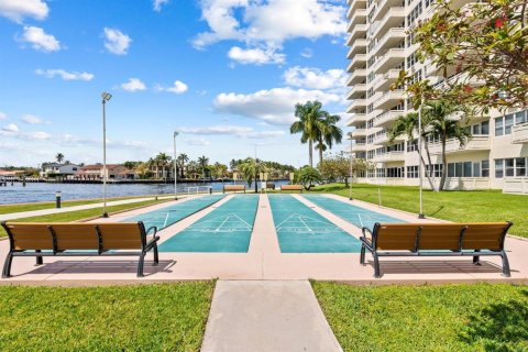 Condominio en venta en Fort Lauderdale, Florida, 2 dormitorios, 120.77 m2 № 2272114 - foto 23