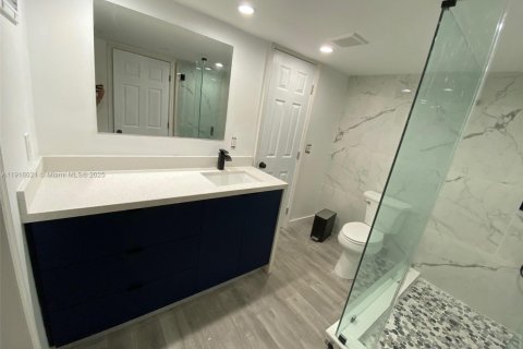 Купить виллу или дом в Лодердейл-Лейкс, Флорида 4 спальни, 233.65м2, № 1970787 - фото 16