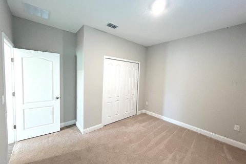 Villa ou maison à louer à Palm Coast, Floride: 5 chambres, 271.09 m2 № 2425521 - photo 13