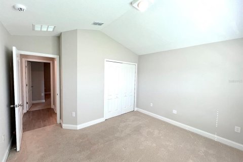 Villa ou maison à louer à Palm Coast, Floride: 5 chambres, 271.09 m2 № 2425521 - photo 10