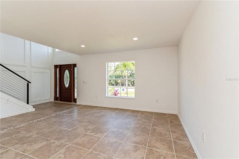 Casa en venta en Port Charlotte, Florida, 5 dormitorios, 280.75 m2 № 1638129 - foto 5