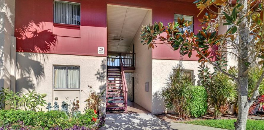 Condo in Tampa, Florida, 2 bedrooms  № 1553965