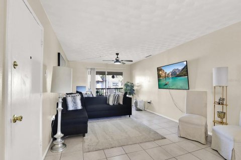 Condo in Tampa, Florida, 2 bedrooms  № 1553965 - photo 5