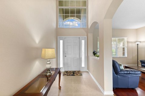 House in Tampa, Florida 5 bedrooms, 335.75 sq.m. № 1740759 - photo 11