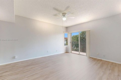 Купить кондоминиум в Дейви, Флорида 2 спальни, 111.48м2, № 1946957 - фото 28