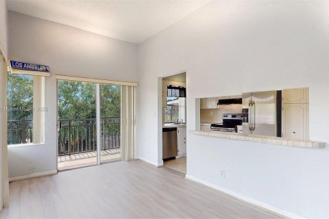 Купить кондоминиум в Дейви, Флорида 2 спальни, 111.48м2, № 1946957 - фото 12