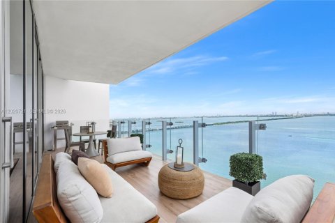 Copropriété à louer à Miami, Floride: 3 chambres, 219.99 m2 № 2279339 - photo 28