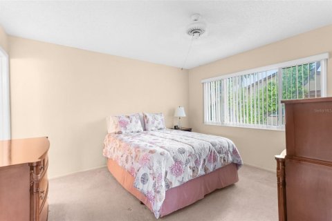 Condo in New Port Richey, Florida, 2 bedrooms  № 1904260 - photo 20
