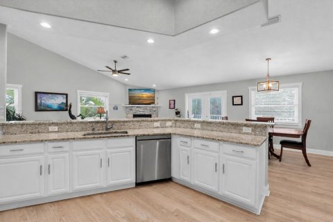Villa ou maison à vendre à Gulfport, Floride: 3 chambres, 234.11 m2 № 2304480 - photo 16