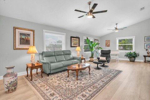 Villa ou maison à vendre à Gulfport, Floride: 3 chambres, 234.11 m2 № 2304480 - photo 6