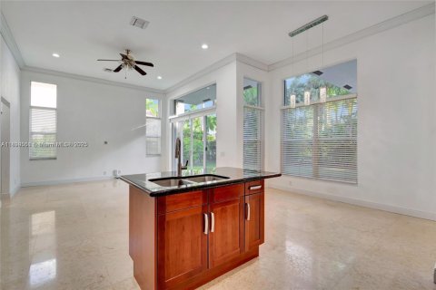 Снять в аренду виллу или дом в Уэстон, Флорида 4 спальни, 252.32м2, № 1951469 - фото 15