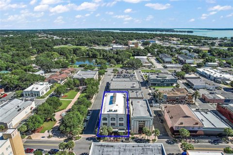 Propiedad comercial en alquiler en Leesburg, Florida № 1788248 - foto 5