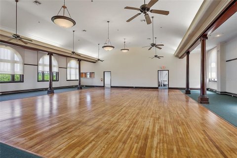 Propiedad comercial en alquiler en Leesburg, Florida № 1788248 - foto 12