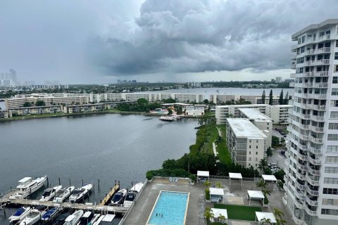 Condo in Aventura, Florida, 3 bedrooms  № 1812004 - photo 13