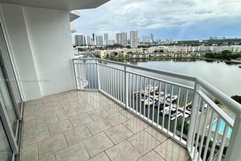 Condo in Aventura, Florida, 3 bedrooms  № 1812004 - photo 21