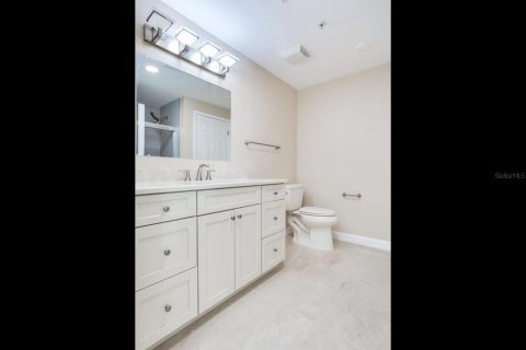 Condo in Tampa, Florida, 3 bedrooms  № 1751621 - photo 20