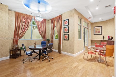 Снять в аренду кондоминиум в Холливуд, Флорида 1 спальня, 64.1м2, № 1950160 - фото 24