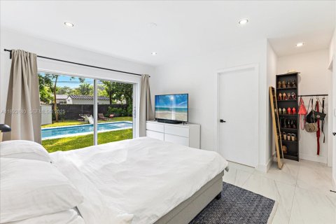 Villa ou maison à vendre à Miami, Floride: 4 chambres, 178.37 m2 № 1976837 - photo 27