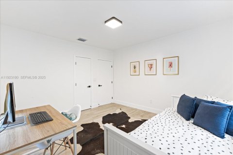 Villa ou maison à vendre à Miami, Floride: 4 chambres, 178.37 m2 № 1976837 - photo 19