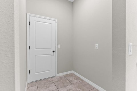 House in Apopka, Florida 4 bedrooms, 194.82 sq.m. № 2379175 - photo 22