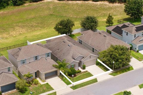 House in Apopka, Florida 4 bedrooms, 194.82 sq.m. № 2379175 - photo 4