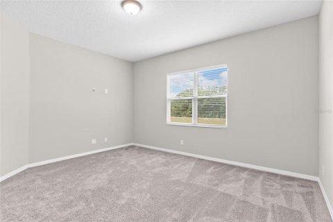 House in Apopka, Florida 4 bedrooms, 194.82 sq.m. № 2379175 - photo 16