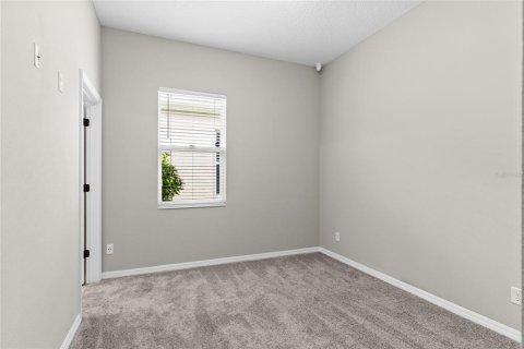 House in Apopka, Florida 4 bedrooms, 194.82 sq.m. № 2379175 - photo 23