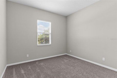 House in Apopka, Florida 4 bedrooms, 194.82 sq.m. № 2379175 - photo 29