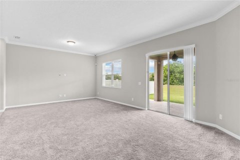 House in Apopka, Florida 4 bedrooms, 194.82 sq.m. № 2379175 - photo 10