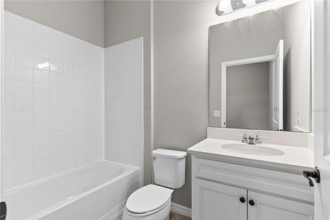House in Apopka, Florida 4 bedrooms, 194.82 sq.m. № 2379175 - photo 25